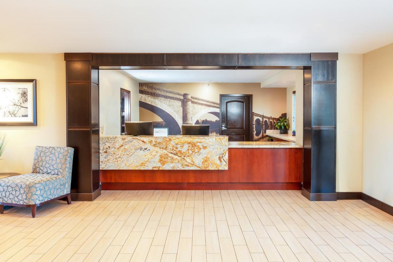 Staybridge Suites Denver - Central Park, An Ihg Hotel Extérieur photo